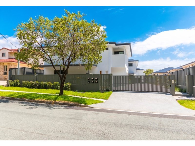 5 Blake Street, Southport QLD 4215