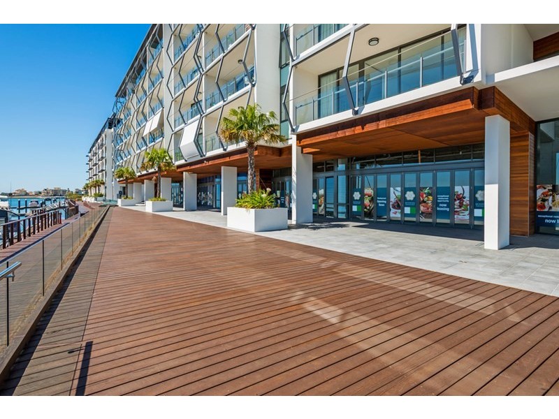 3-4 Marina Promenade, Paradise Point QLD 4216