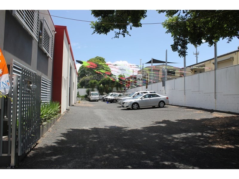 38 Commercial Drive, Ashmore QLD 4214