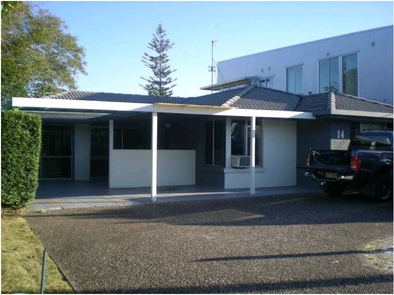 14 Ashmore Road, Bundall QLD 4217