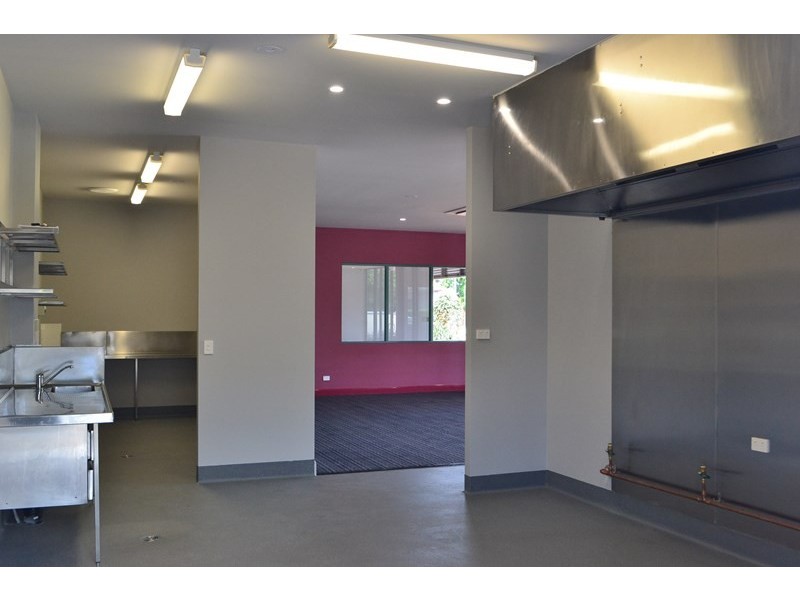 Shop 1 and 2 99 Frank Street, Labrador QLD 4215