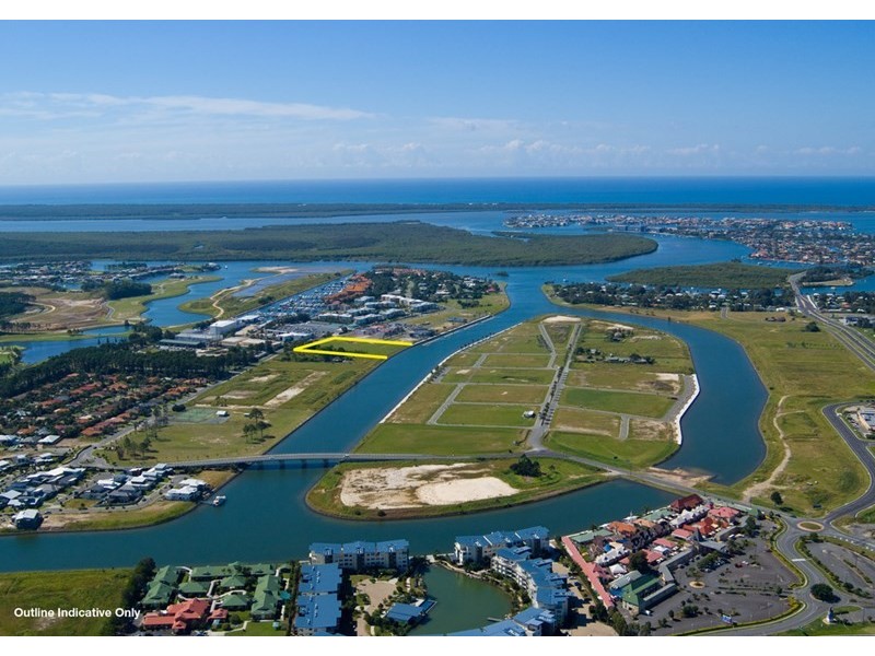 39 Sickle Avenue, Hope Island QLD 4212