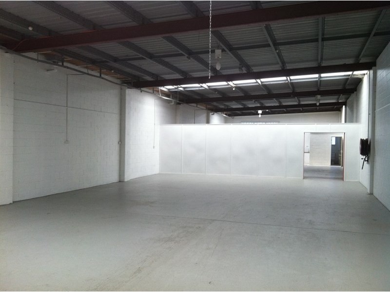 Units 1and 2 74 Currumbin Creek Road, Currumbin Waters QLD 4223