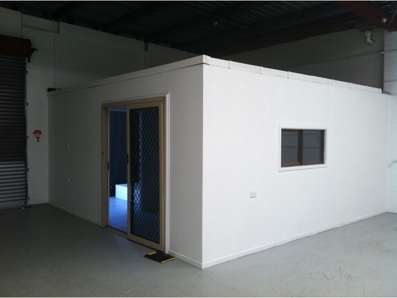 Units 1and 2 74 Currumbin Creek Road, Currumbin Waters QLD 4223