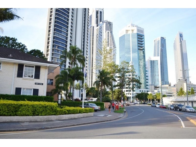 48 Peninsular Drive, Surfers Paradise QLD 4217