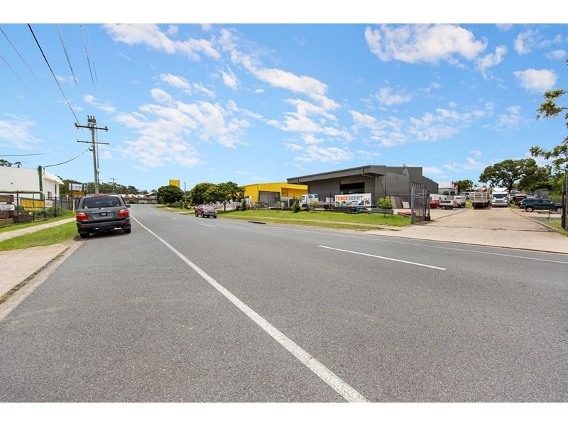 8 Brendan Drive, Nerang QLD 4211