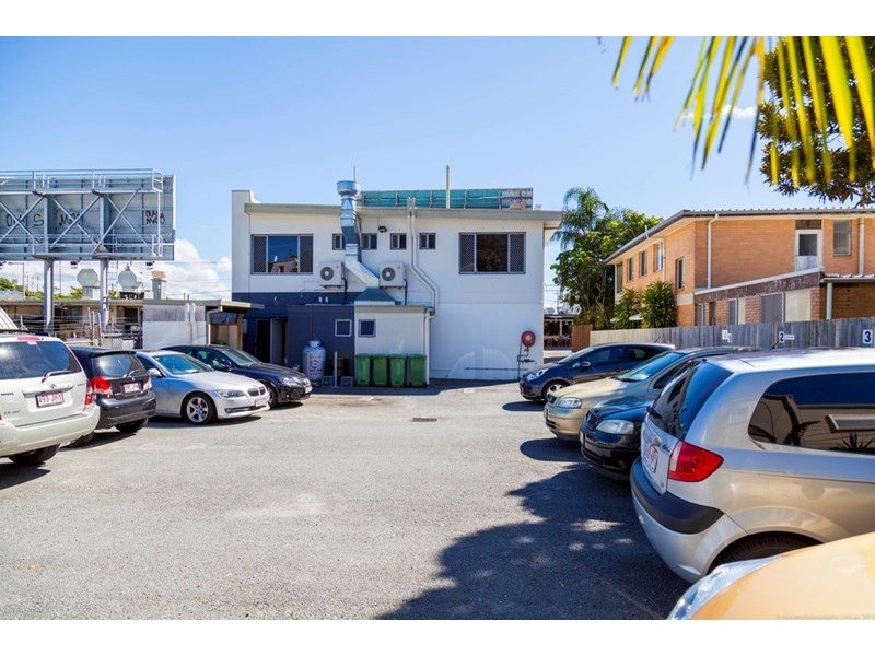 32 Lavarack Road, Mermaid Beach QLD 4218