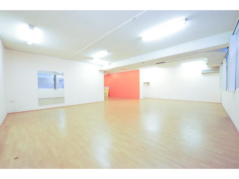 3 Alison Street, Surfers Paradise QLD 4217