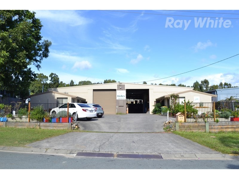 35 Alex Fisher Drive, Burleigh Heads QLD 4220