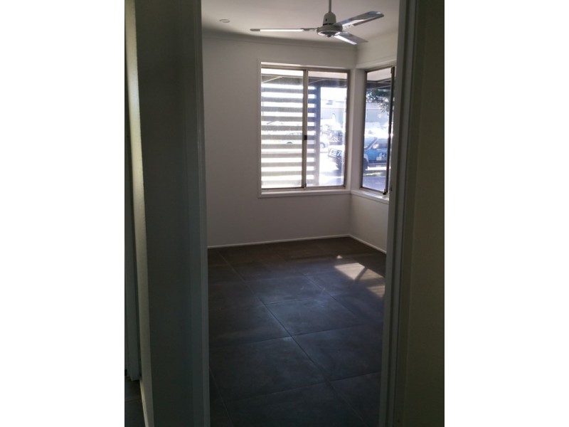 14 Ashmore Road, Bundall QLD 4217