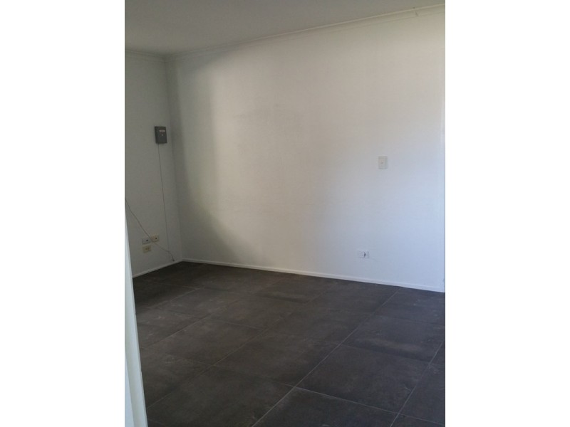 14 Ashmore Road, Bundall QLD 4217