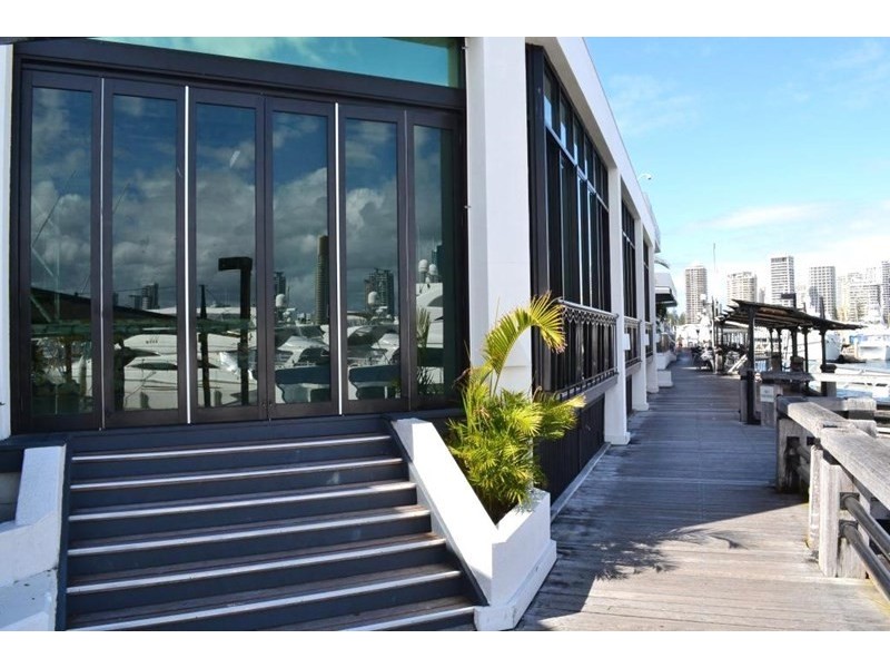 R2, T26, 74 Seaworld Drive, Main Beach QLD 4217