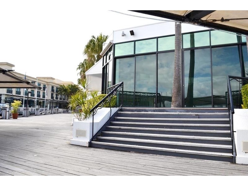 R2, T26, 74 Seaworld Drive, Main Beach QLD 4217