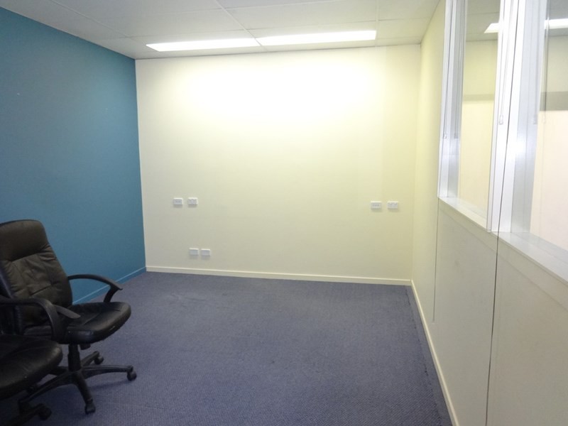 12/142 Siganto Drive, Helensvale QLD 4212