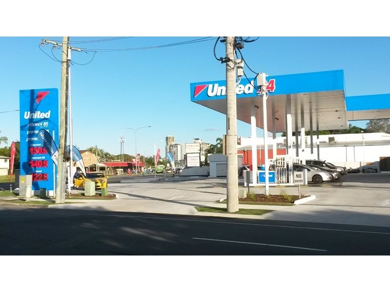 Shop 1/13 Frank Steet, Labrador QLD 4215