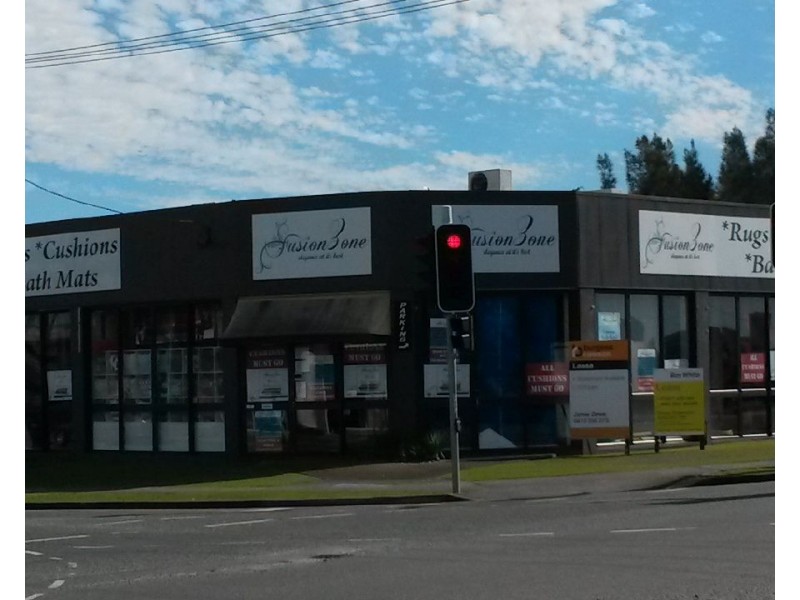 1 Strathaird Road, Bundall QLD 4217