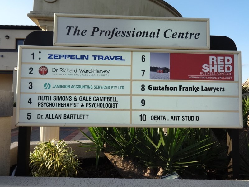 9/189 Ashmore Road, Bundall QLD 4217