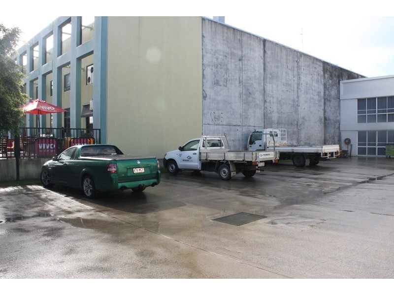 2/34 Taree Street, Burleigh Heads QLD 4220