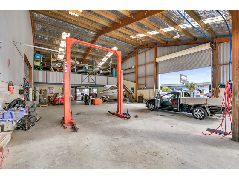 3 Parkside Drive, Tweed Heads South NSW 2486