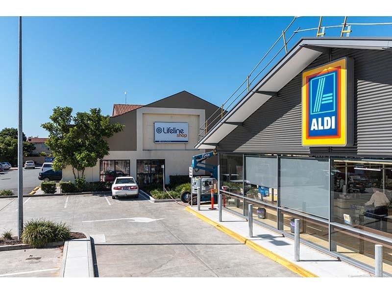 5/7 Brown Street, Labrador QLD 4215