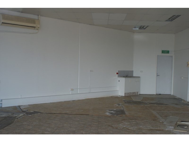 Shop 2/129-133 Minjungbal Drive, Tweed Heads NSW 2485