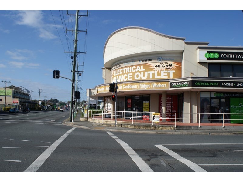 Shop 4/129-133 Minjungbal Drive, Tweed Heads NSW 2485