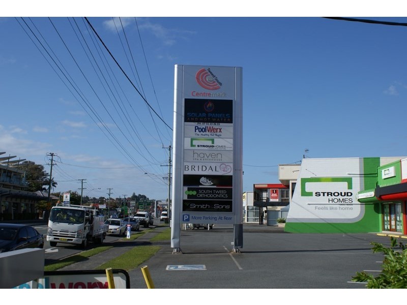 2and3/135-137 Minjungbal Drive, Tweed Heads NSW 2485