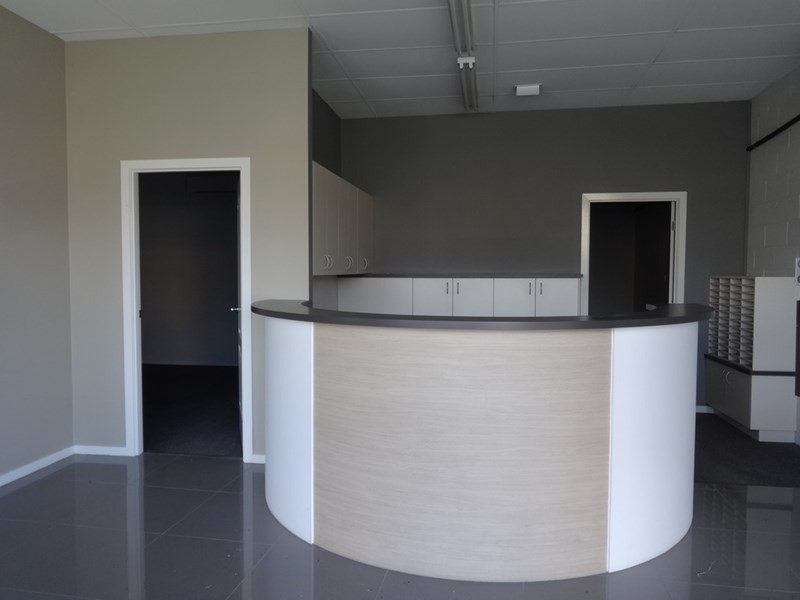 2and3/135-137 Minjungbal Drive, Tweed Heads NSW 2485