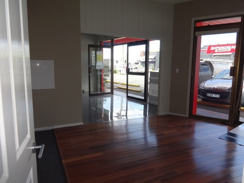 2and3/135-137 Minjungbal Drive, Tweed Heads NSW 2485