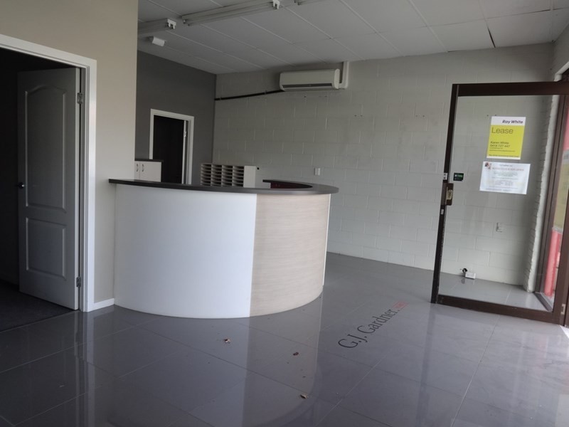 2and3/135-137 Minjungbal Drive, Tweed Heads NSW 2485