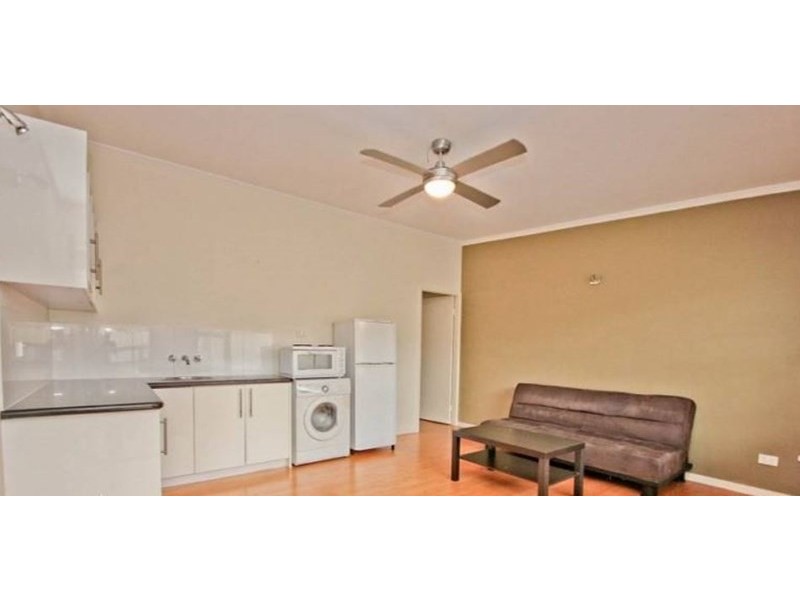Lots 1-5/39 Darrambal Street, Chevron Island QLD 4217