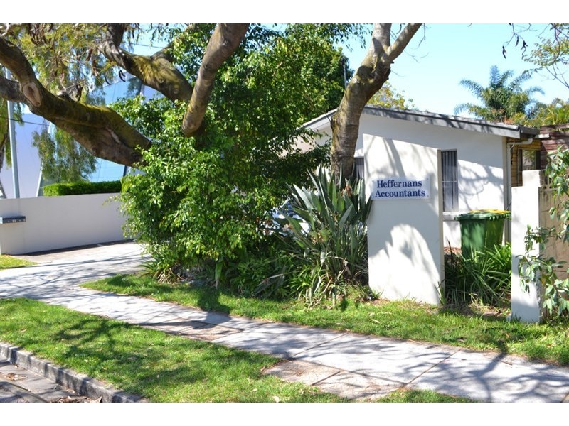 20 Ashmore Road, Bundall QLD 4217