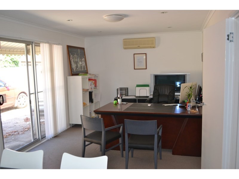 20 Ashmore Road, Bundall QLD 4217