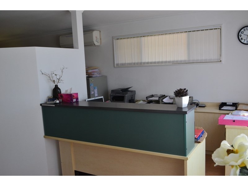 20 Ashmore Road, Bundall QLD 4217