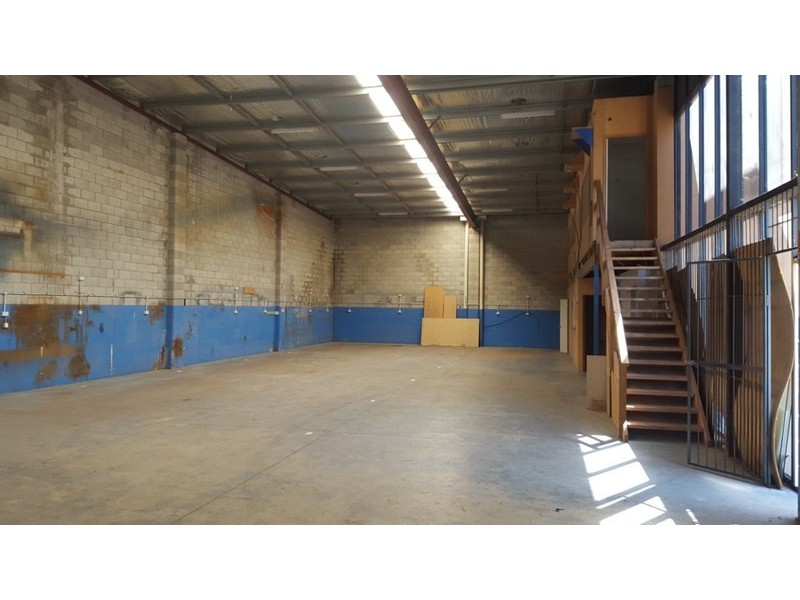 2/30 Manufacturers Drive, Molendinar QLD 4214