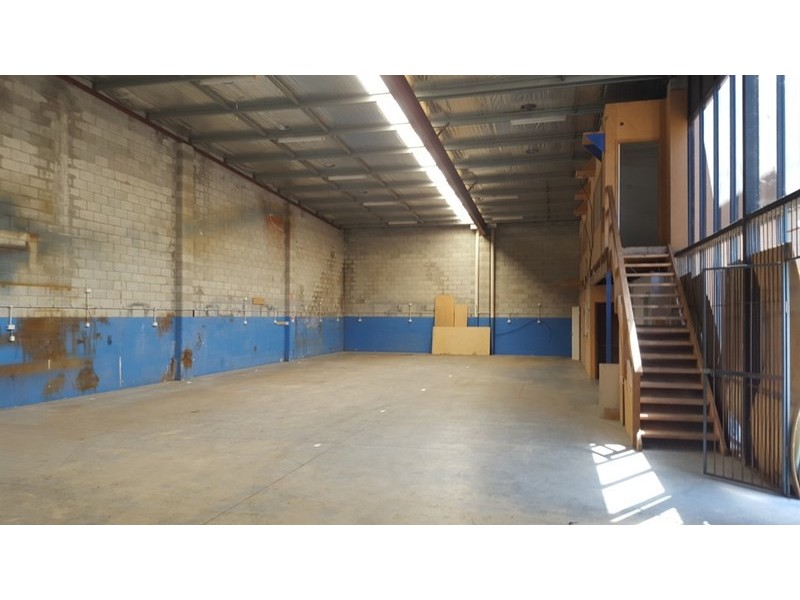 2/30 Manufacturers Drive, Molendinar QLD 4214