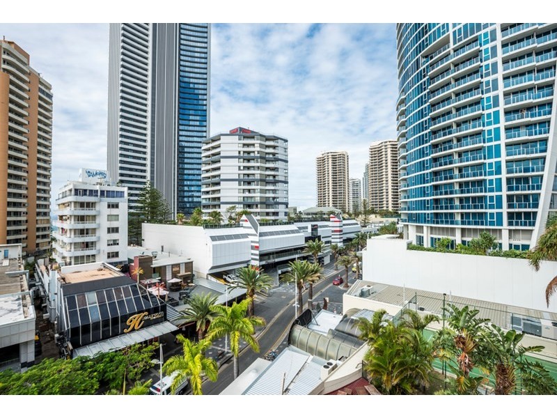 Surfers Paradise QLD 4217