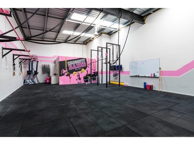 2/31 Hillcrest Parade, Miami QLD 4220