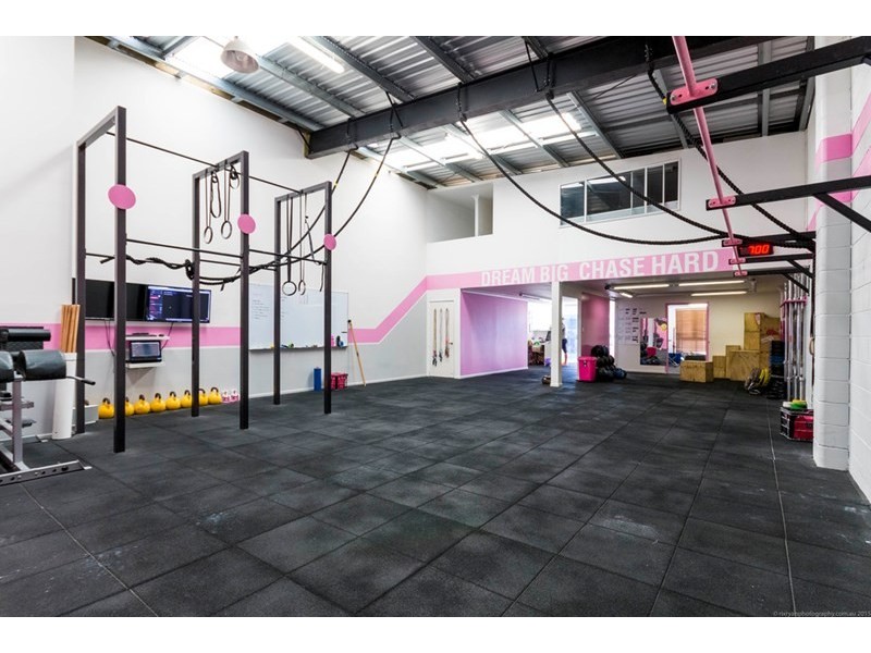 2/31 Hillcrest Parade, Miami QLD 4220