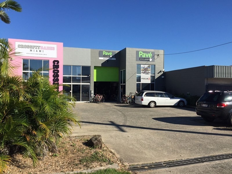 2/31 Hillcrest Parade, Miami QLD 4220