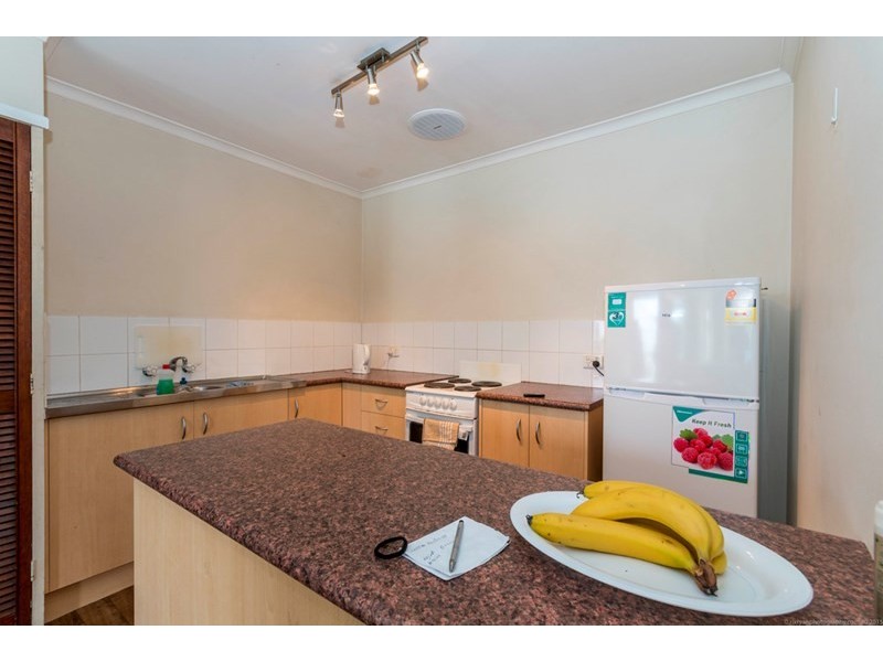 3 Central Street, Labrador QLD 4215