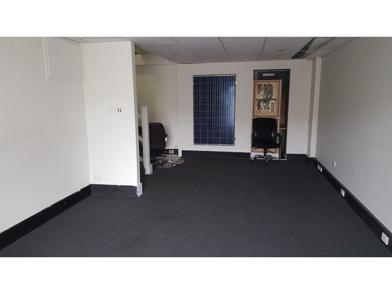 2b and 5/10 Strathaird Road, Bundall QLD 4217