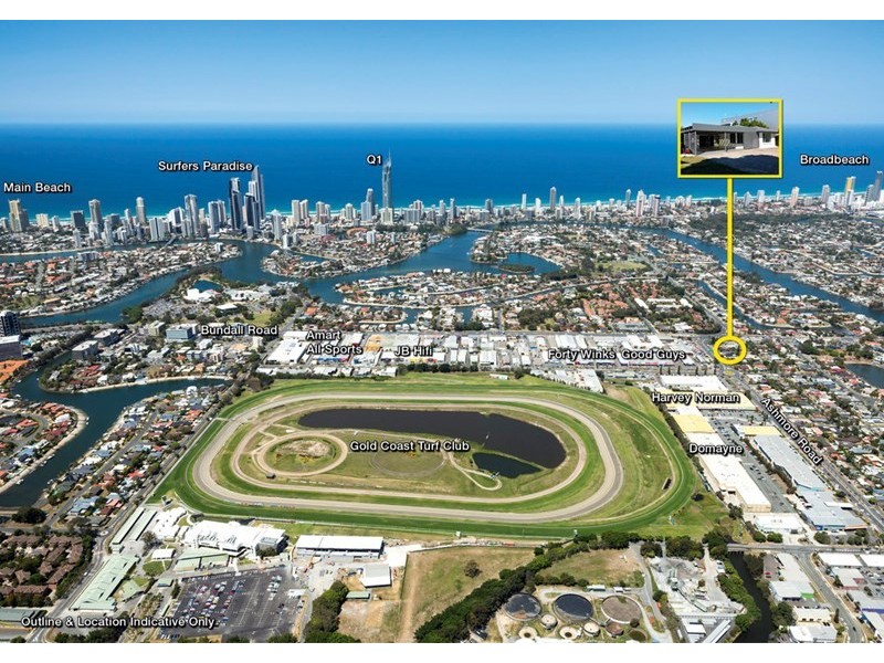 14 Ashmore Road, Bundall QLD 4217