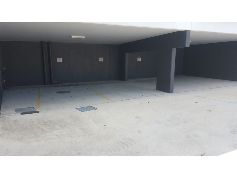 9/15 Industrial Avenue, Molendinar QLD 4214