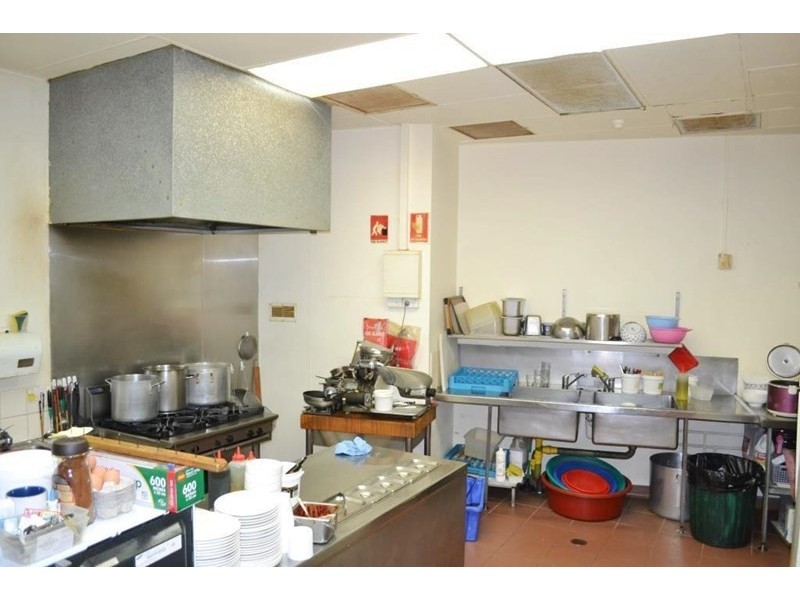 Shop 7-8/38 Orchid Avenue, Surfers Paradise QLD 4217