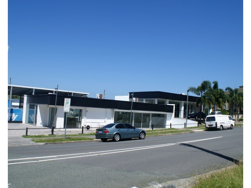 17 Ferry Road, Southport QLD 4215