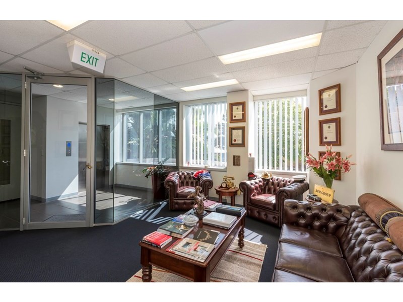 91 Upton Street, Bundall QLD 4217