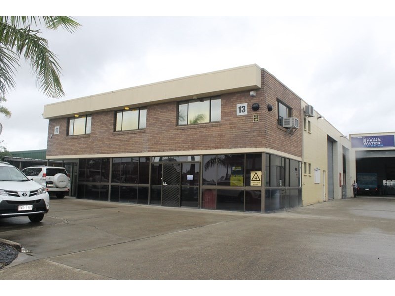 2/13 Brendan Drive, Nerang QLD 4211
