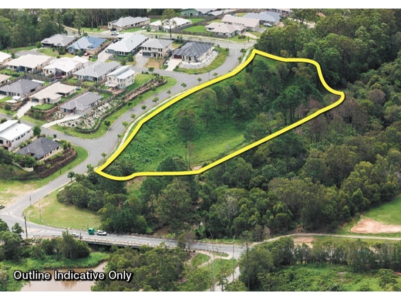 1 Terence Drive, Oxenford QLD 4210