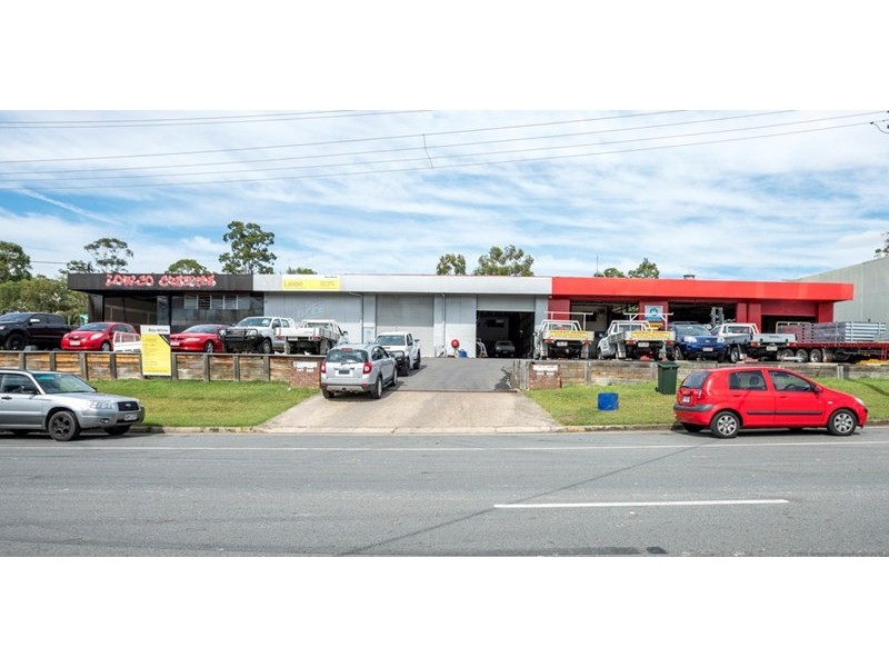 10-12 Ivan Street, Arundel QLD 4214